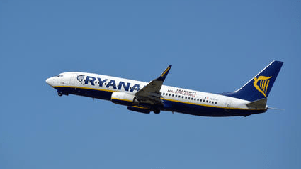 RYANAIR RIDUCE I VOLI AL 40%