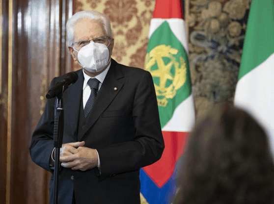 Mattarella firma per il taglio dei parlamentari