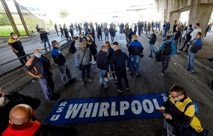 Whirlpool a Napoli, la chiusura da oggi