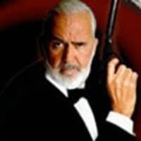 Sean Connery: la sua pistola è stata venduta all’asta per centinaia di migliaia di dollari